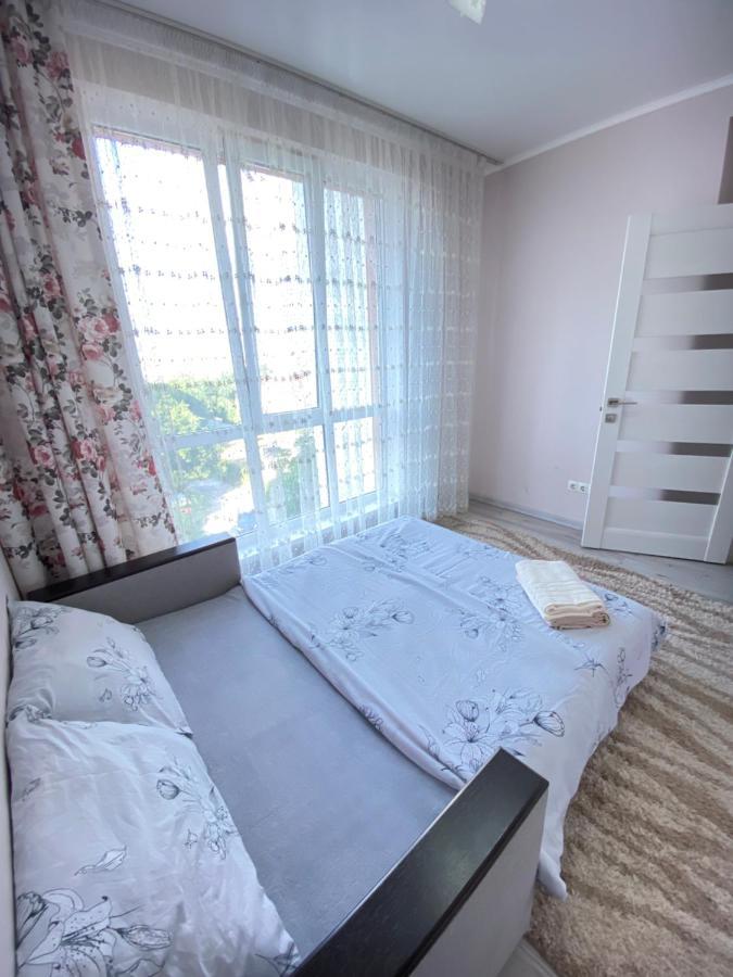 Apartment Two Bedroom Large In *